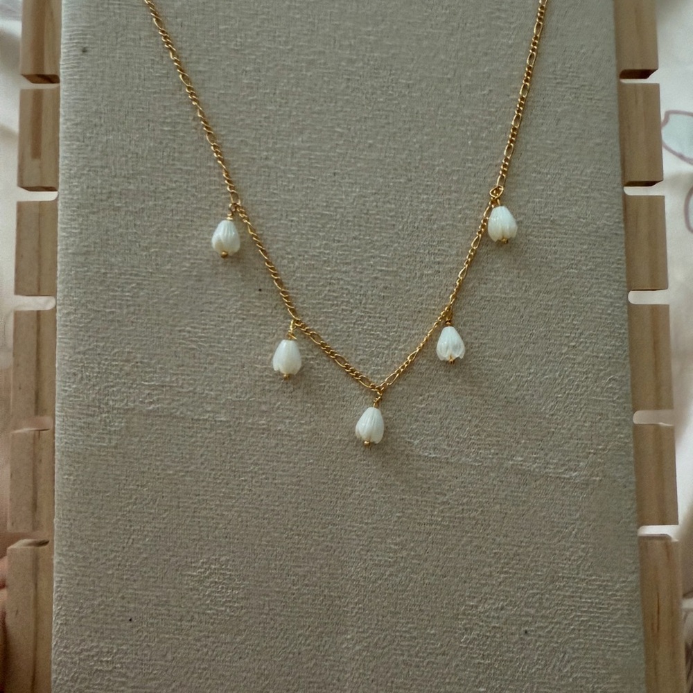 Pikake Mother of Pearl Pikake Waterfall Necklace